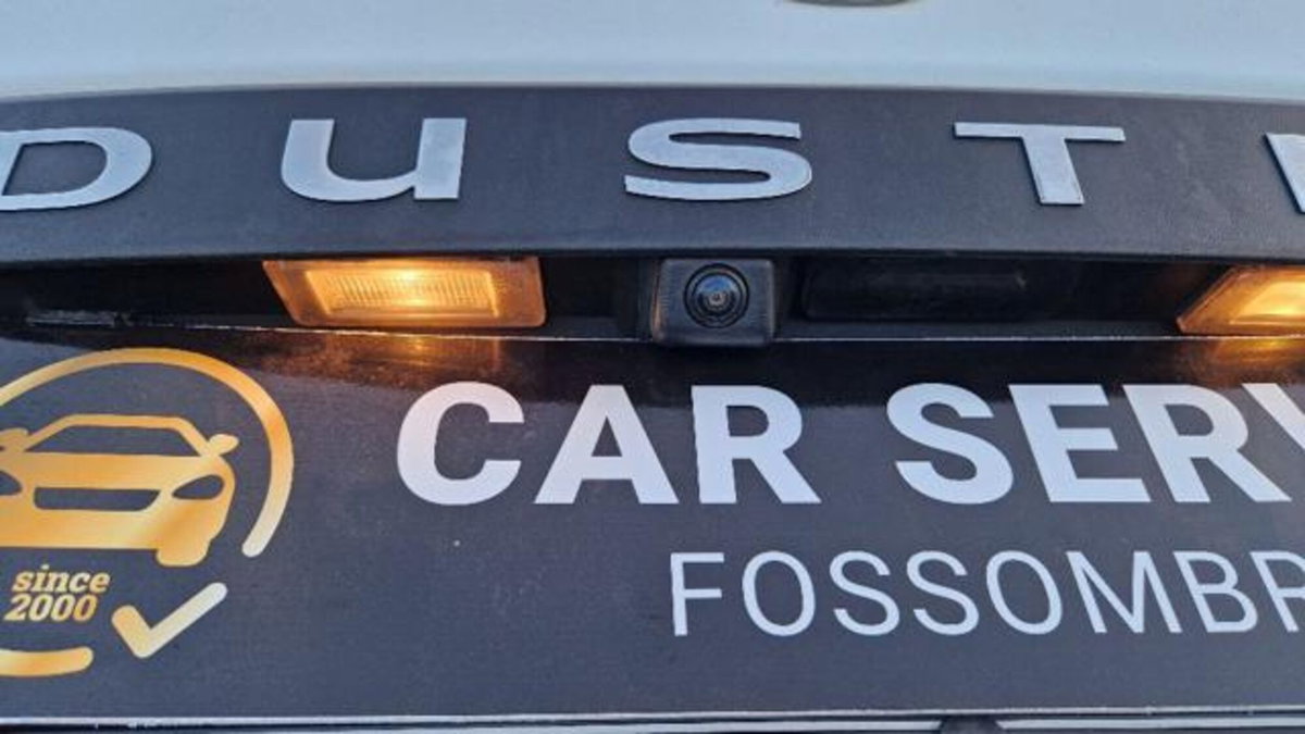 Dacia Duster 1.0 TCe 100 CV ECO-G 4x2 Prestige (4)