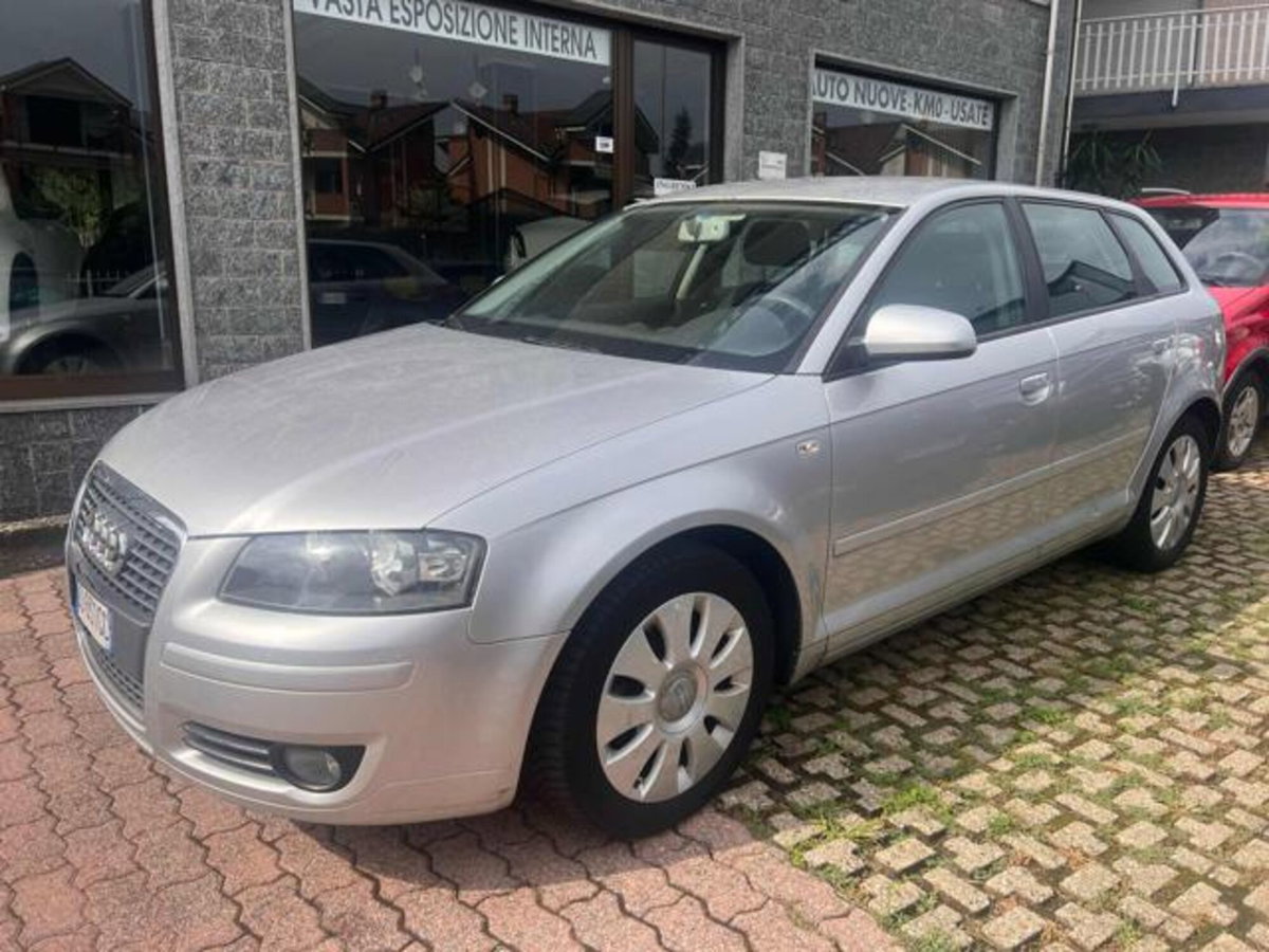 Audi A3 Sportback 2.0 16V FSI Ambition