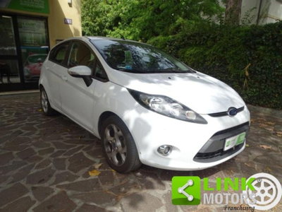 Ford Fiesta 1.4 5 porte Bz.- GPL Titanium usata