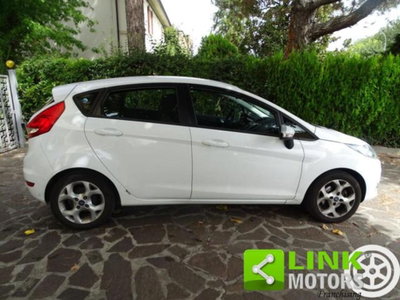 Ford Fiesta 1.4 5 porte Bz.- GPL Titanium (2)