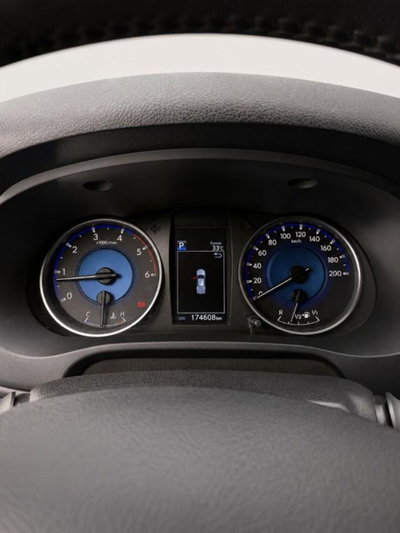 Toyota Hilux 2.D-4D 4WD porte Double Cab Executive (11)