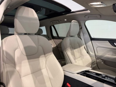Volvo V60 Cross Country B5 AWD automatico Plus (14)