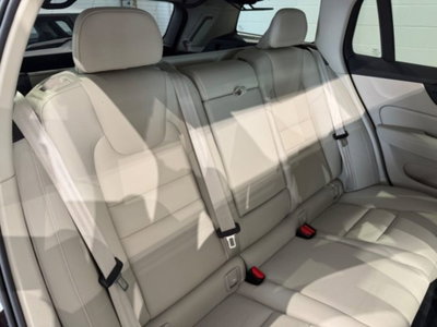 Volvo V60 Cross Country B5 AWD automatico Plus (15)