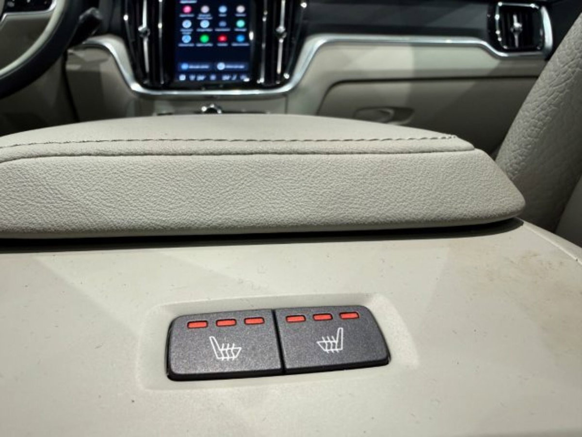 Volvo V60 Cross Country B5 AWD automatico Plus (16)