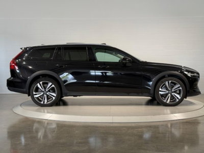 Volvo V60 Cross Country B5 AWD automatico Plus (6)