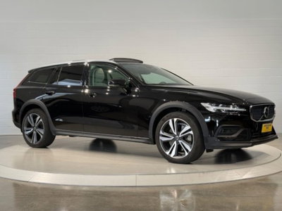 Volvo V60 Cross Country B5 AWD automatico Plus (7)