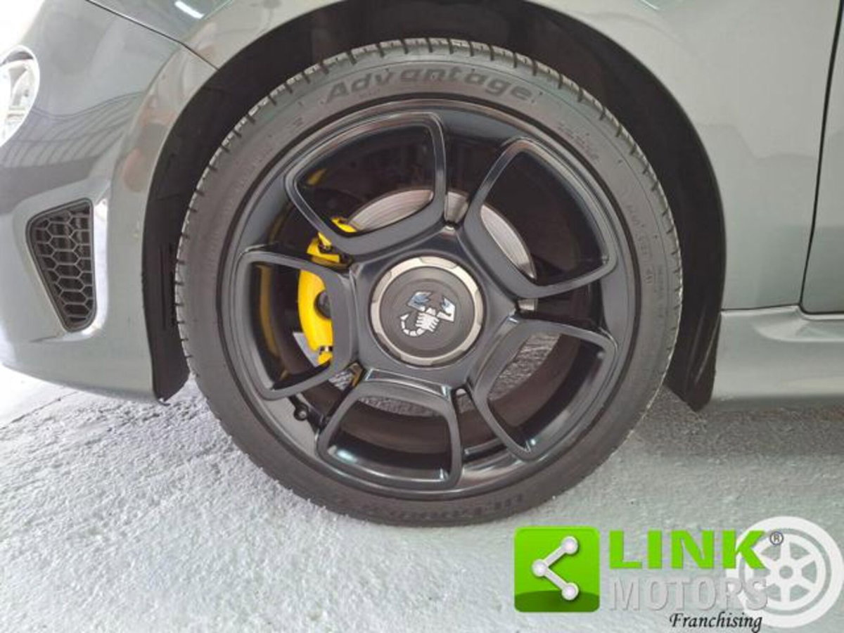 Abarth 595 Cabrio 595 C 1.4 Turbo T-Jet 145 CV (9)