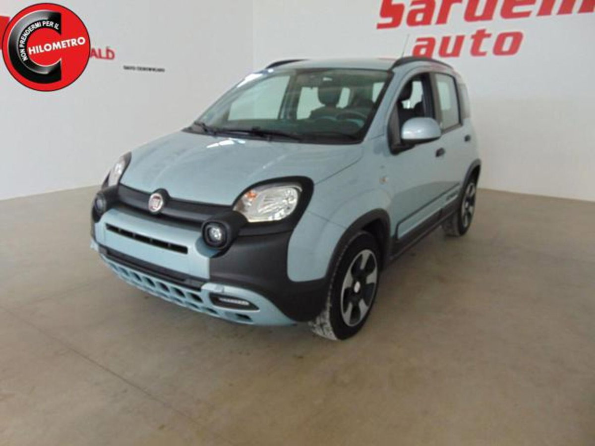 Fiat Panda 1.0 FireFly S&S Hybrid City Cross (2)
