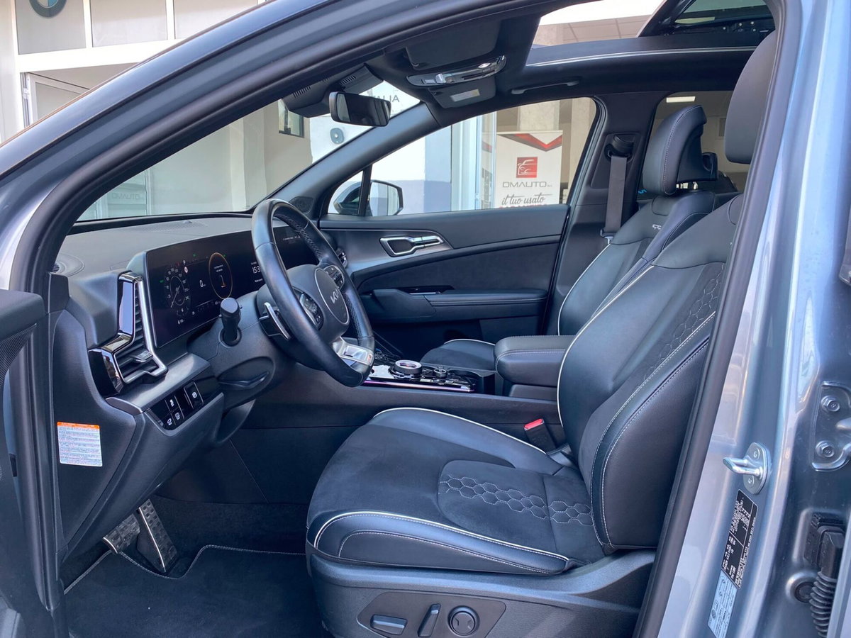 Kia Sportage 1.6 TGDi HEV AT GT-line Plus (17)