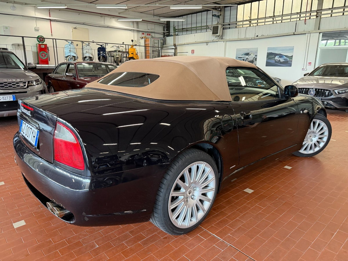 Maserati Spyder 4.2 V8 32V Cambiocorsa (6)