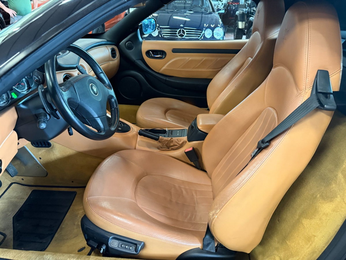 Maserati Spyder 4.2 V8 32V Cambiocorsa (8)