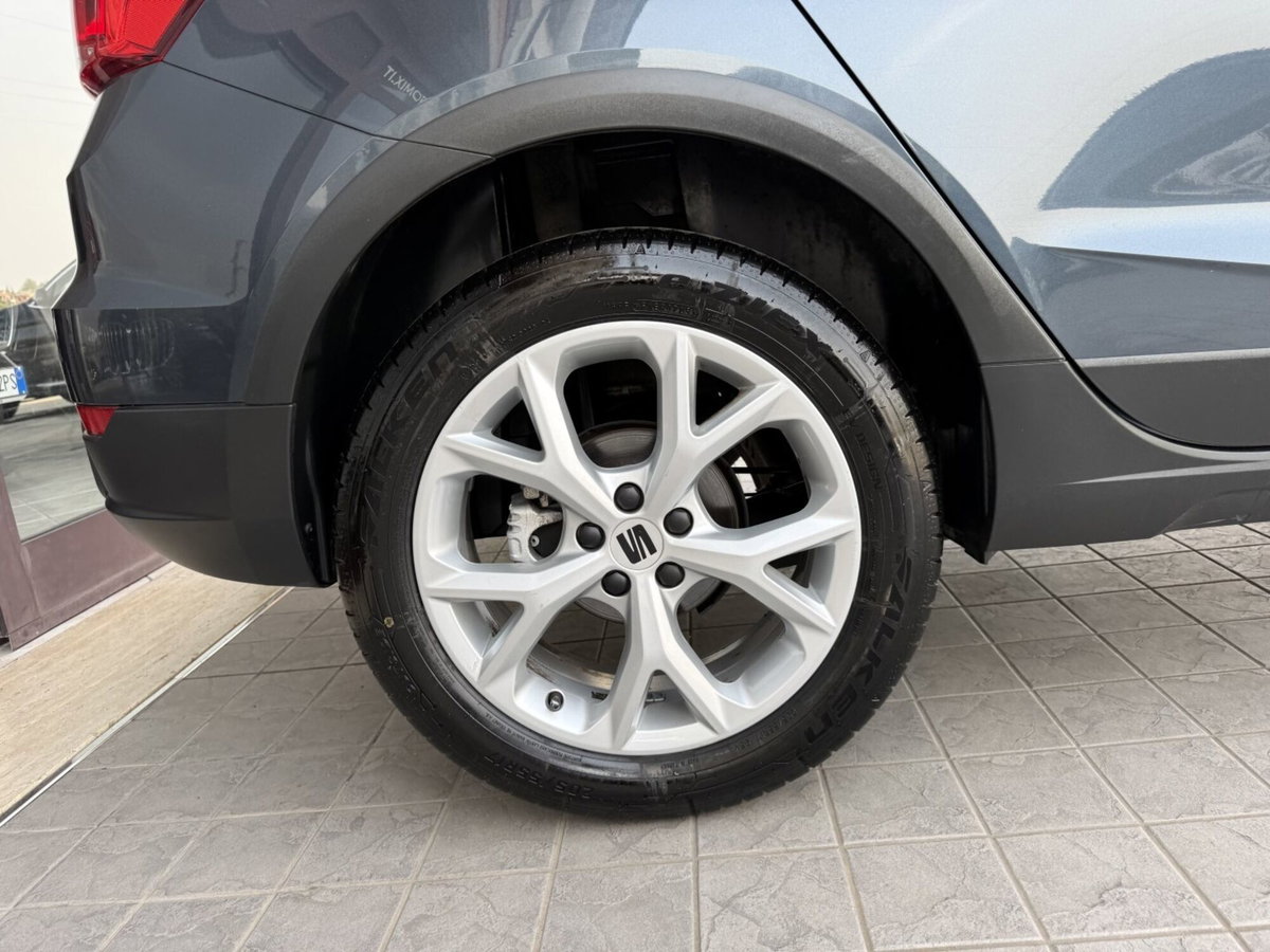 SEAT Arona 1.0 EcoTSI 110 CV DSG FR (15)
