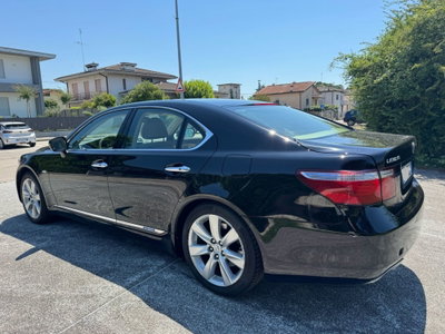 Lexus LS 600h (6)