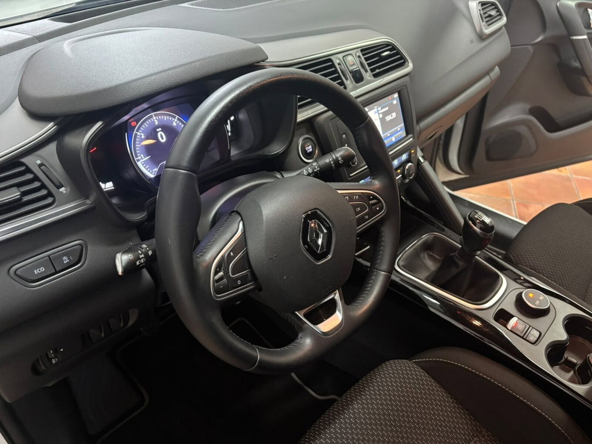 Renault Kadjar 8V 110CV EDC Energy Sport Edition 2 (17)