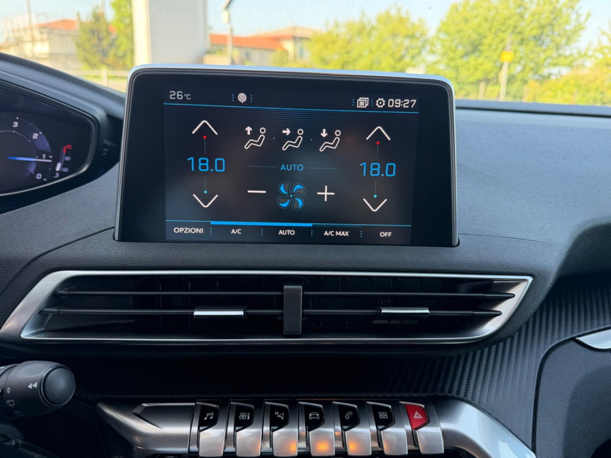 Peugeot 3008 BlueHDi 130 S&S Allure (15)