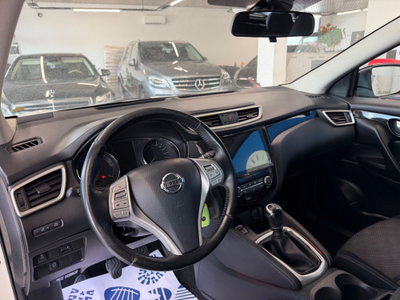 Nissan Qashqai 1.6 dCi 2WD Tekna (5)