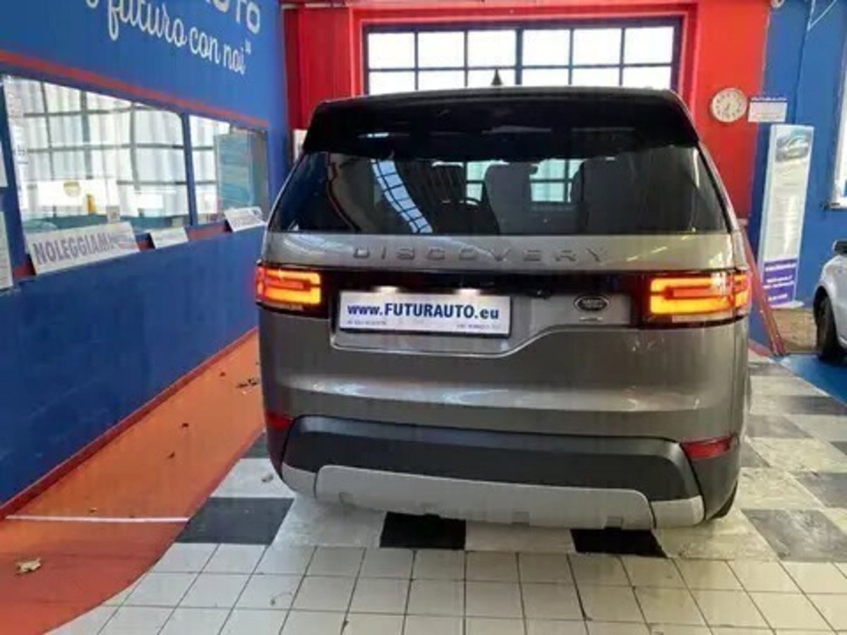 Land Rover Discovery 2.0 SD4 240 CV HSE Luxury (7)