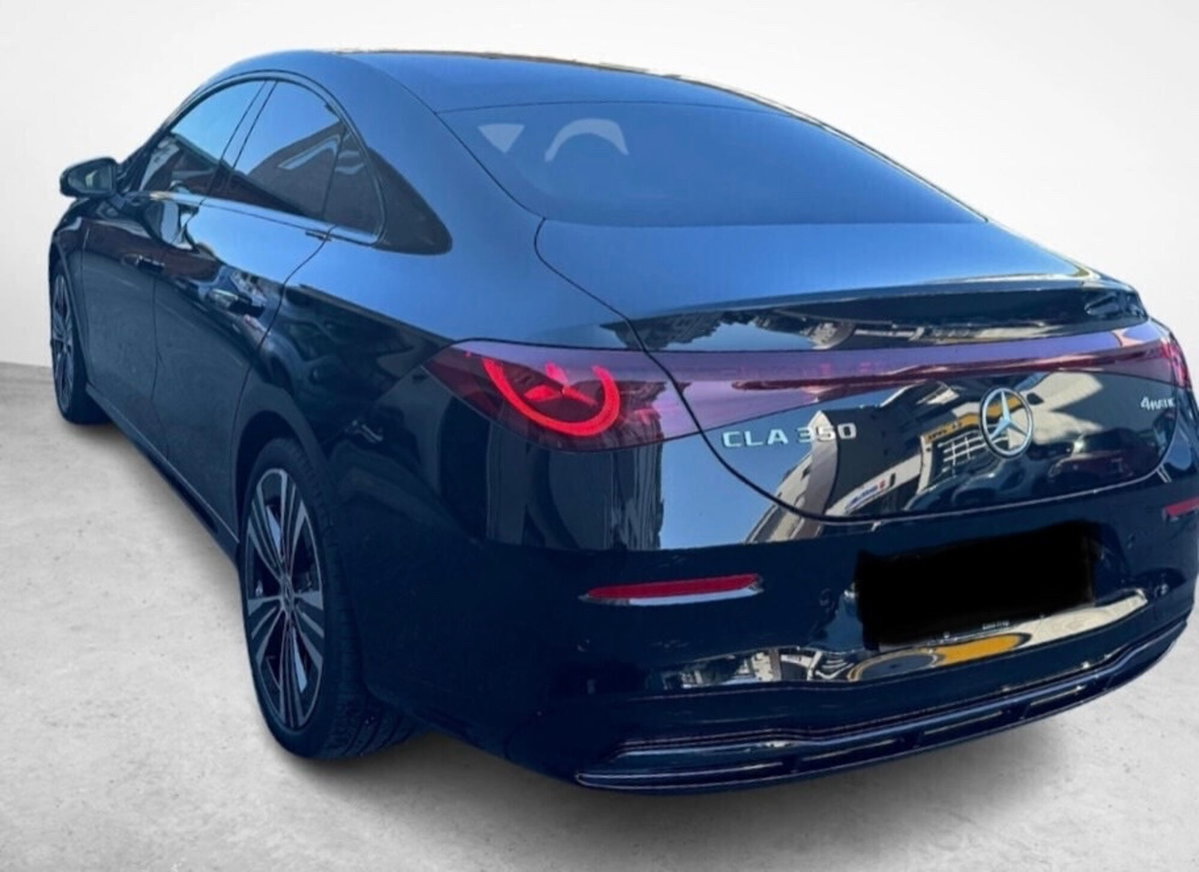 Mercedes-Benz CLA Elettrica 350 Premium 4matic (2)