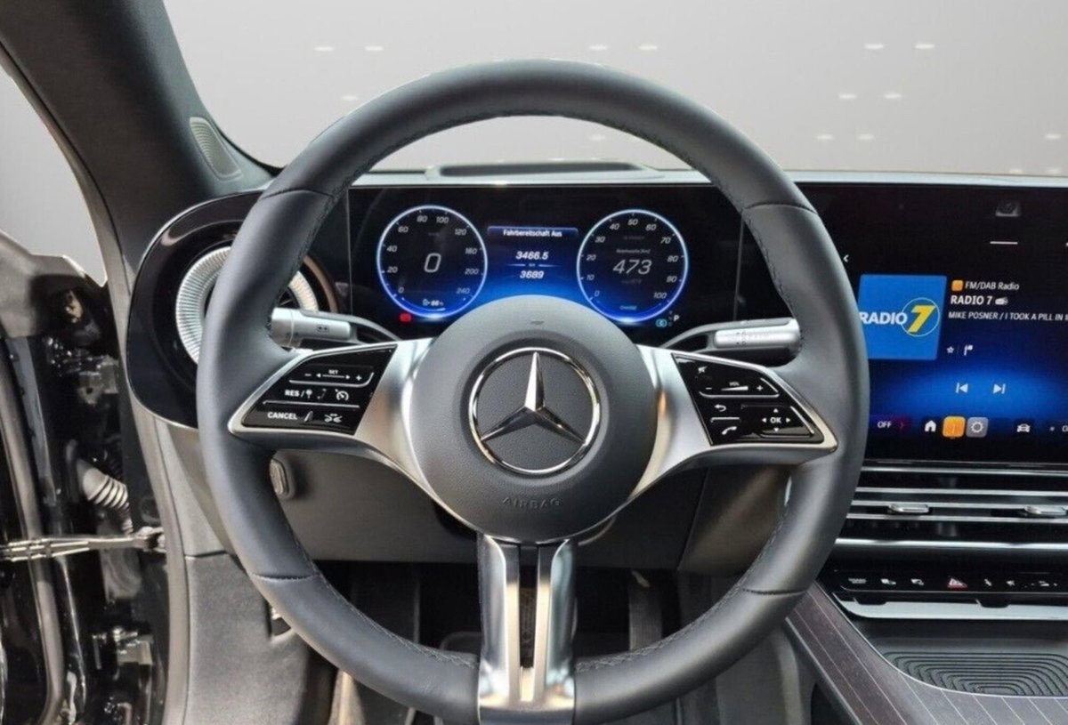 Mercedes-Benz CLA Elettrica 350 Premium 4matic (6)
