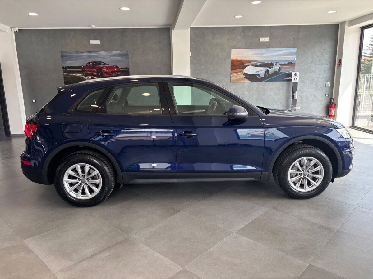 Audi Q5 2.0 TDI 190 CV quattro S tronic Business Design (8)