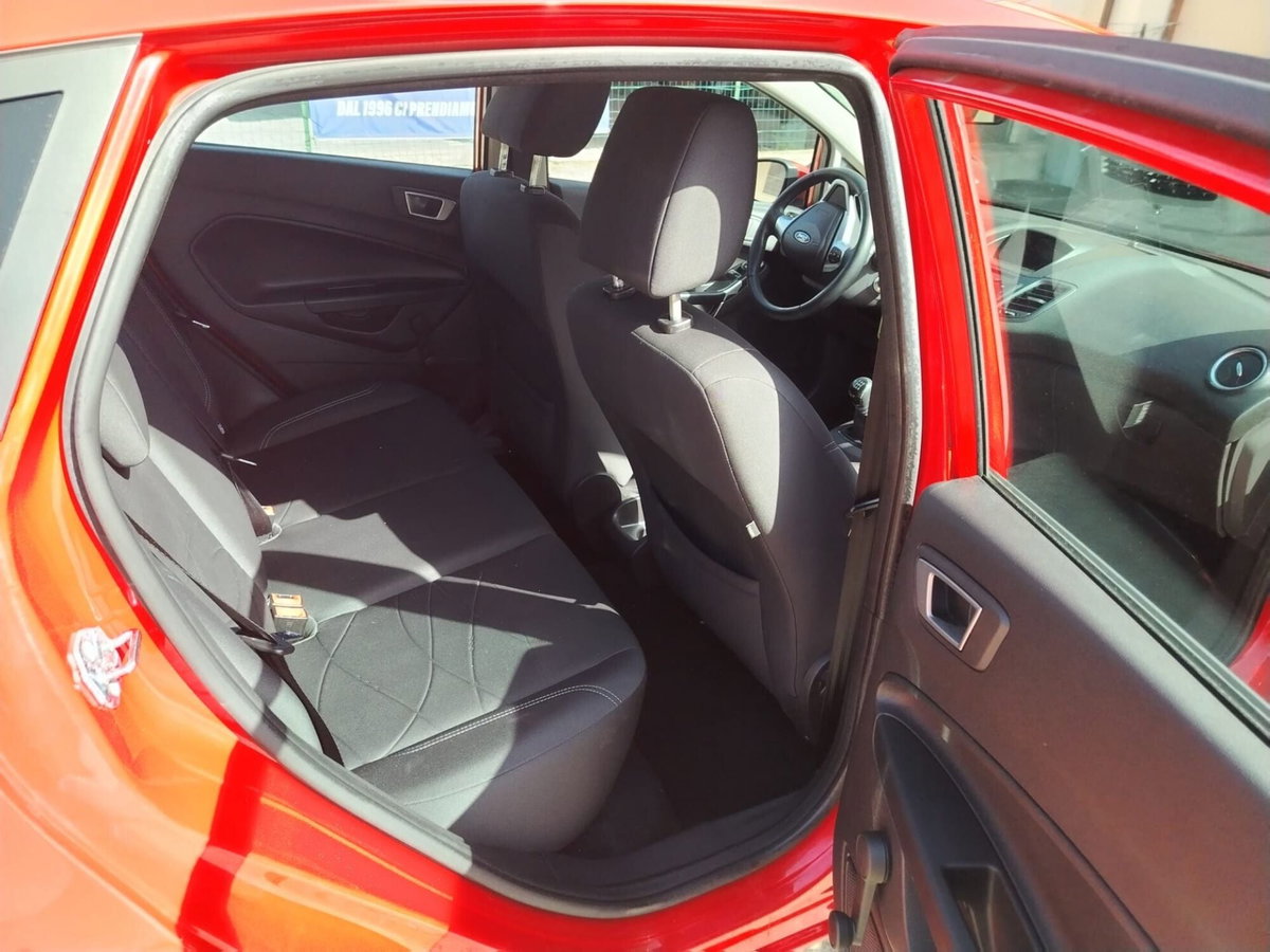 Ford Fiesta 1.4 5 porte Bz.- GPL Business N1 (5)