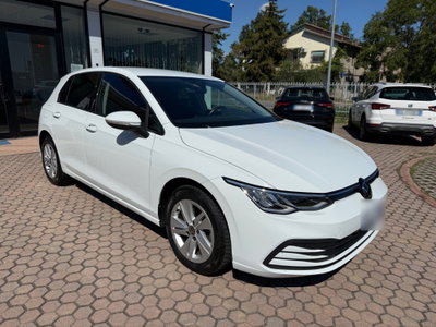 Volkswagen Golf 2.0 TDI DSG SCR Life usata