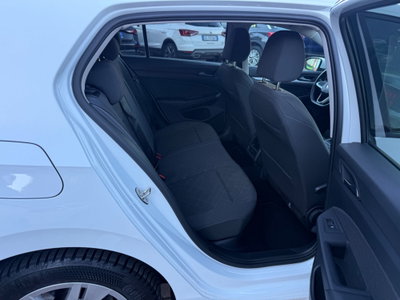 Volkswagen Golf 2.0 TDI DSG SCR Life (20)