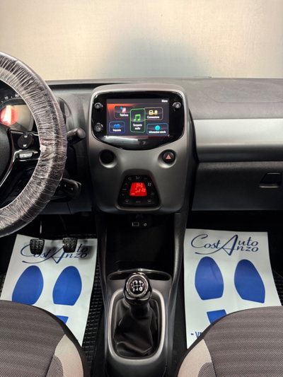 Toyota Aygo 1.0 VVT-i 72 CV 5 porte x-cite MMT (12)