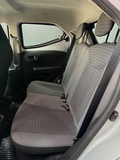 Toyota Aygo 1.0 VVT-i 72 CV 5 porte x-cite MMT (17)