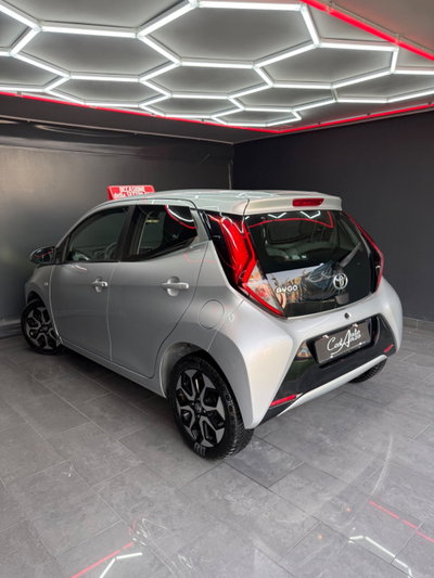 Toyota Aygo 1.0 VVT-i 72 CV 5 porte x-cite MMT (5)