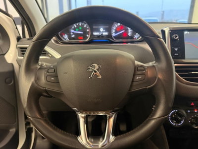 Peugeot 2008 e-HDi 92 CV Stop&Start ETG6 Allure (14)