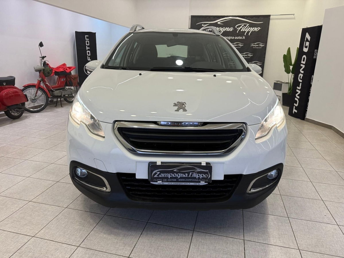 Peugeot 2008 e-HDi 92 CV Stop&Start ETG6 Allure (2)