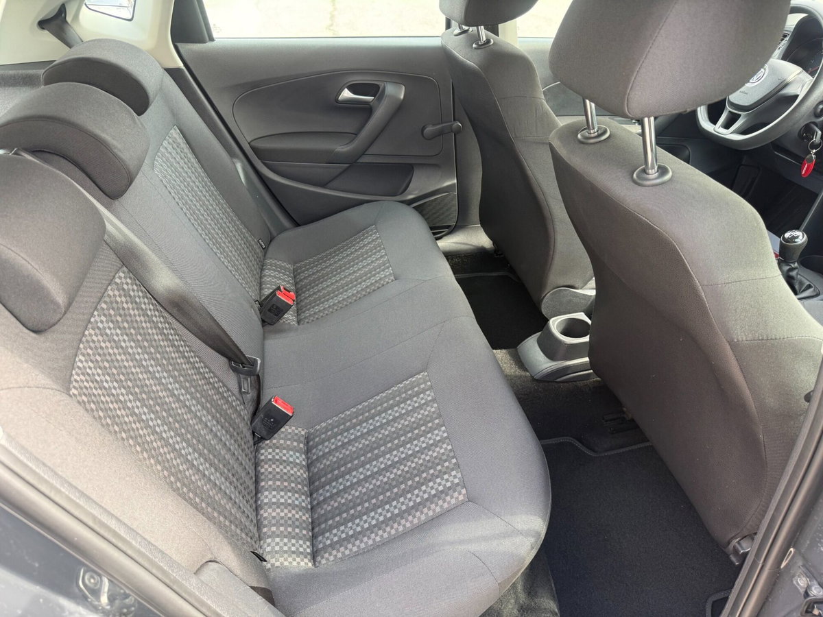 Volkswagen Polo 1.4 TDI 5p. Comfortline (13)