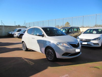 Lancia Ypsilon 1.2 69 CV 5 porte Mya usata
