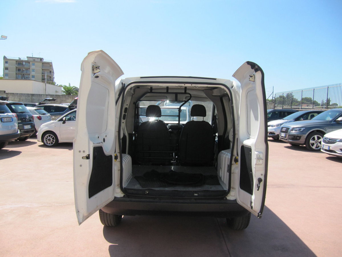 Peugeot Bipper 1.3 HDi 80 Active (5)