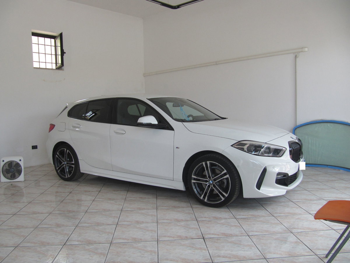 BMW Serie 1 116d 2.0 116CV cat 5 porte Attiva DPF