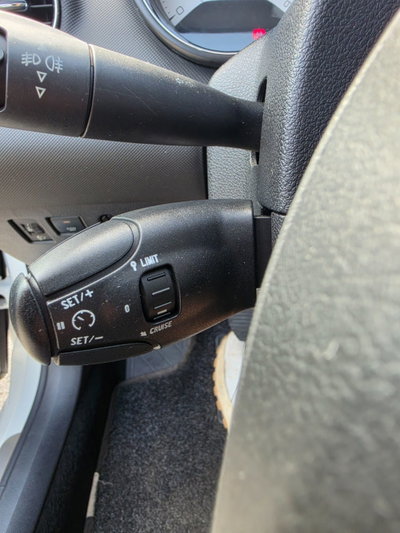Peugeot 308 1.6 8V e-HDi 112CV Stop&Start robotiz. 5p. Sport (20)