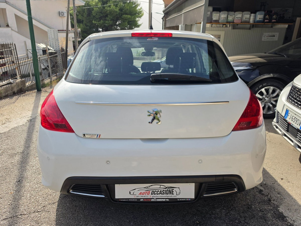 Peugeot 308 1.6 8V e-HDi 112CV Stop&Start robotiz. 5p. Sport (7)