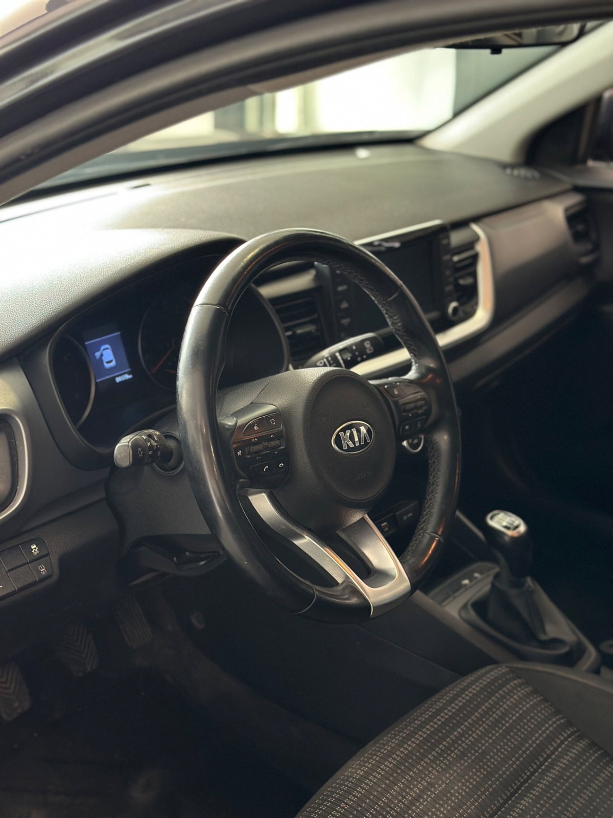 Kia Stonic 1.4 MPI EcoGPL Energy (7)