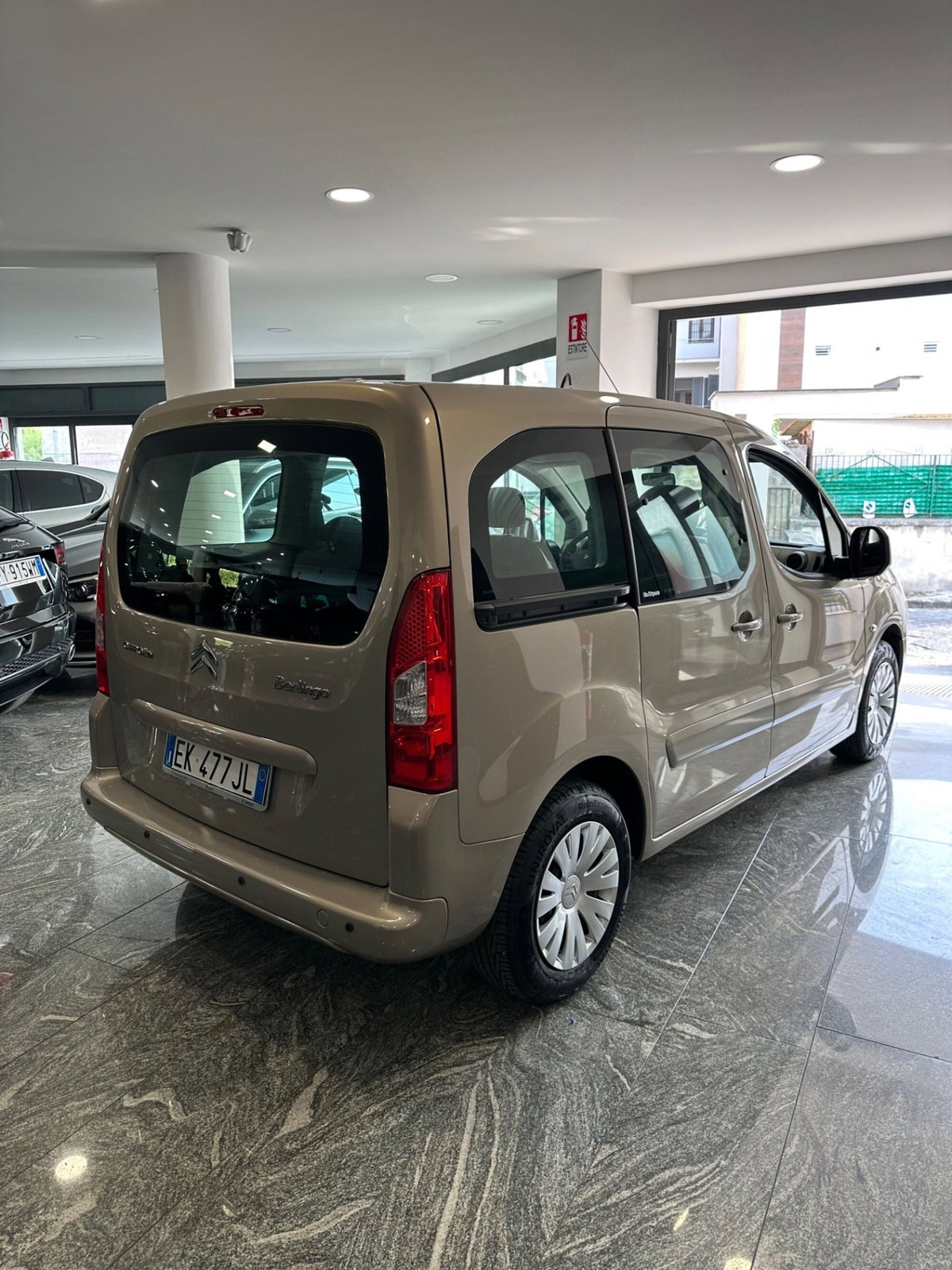 Citroen Berlingo 1.6 HDi 90CV FAP Multispace (4)