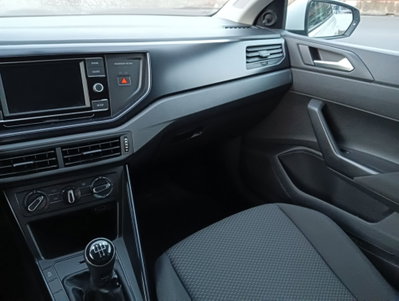 Volkswagen Polo 1.6 TDI 5p. Trendline BlueMotion Technology (10)