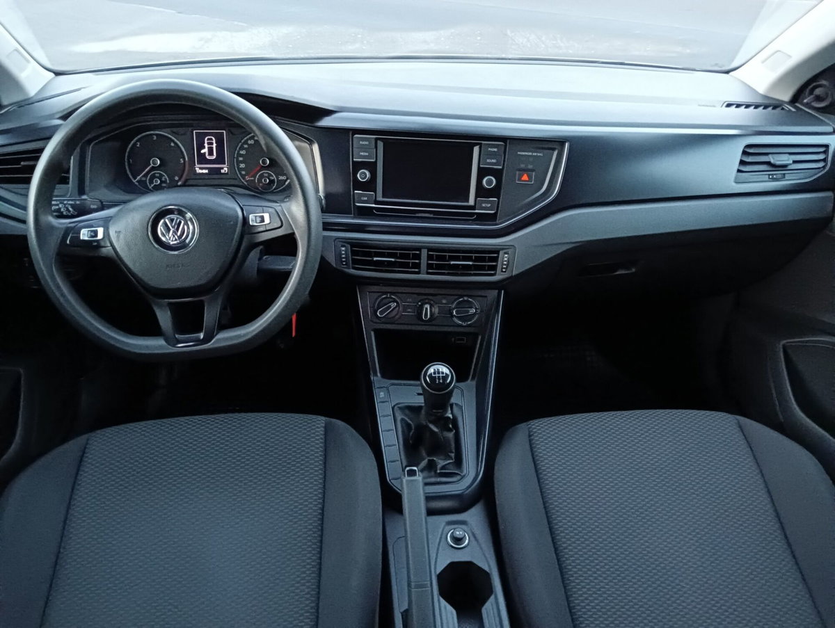 Volkswagen Polo 1.6 TDI 5p. Trendline BlueMotion Technology (11)