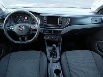 Volkswagen Polo 1.6 TDI 5p. Trendline BlueMotion Technology (11)