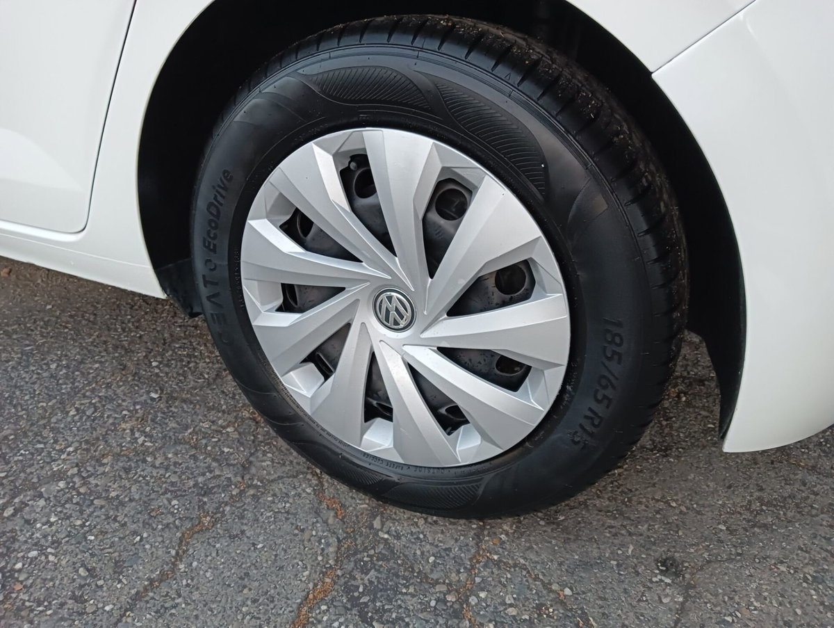Volkswagen Polo 1.6 TDI 5p. Trendline BlueMotion Technology (15)