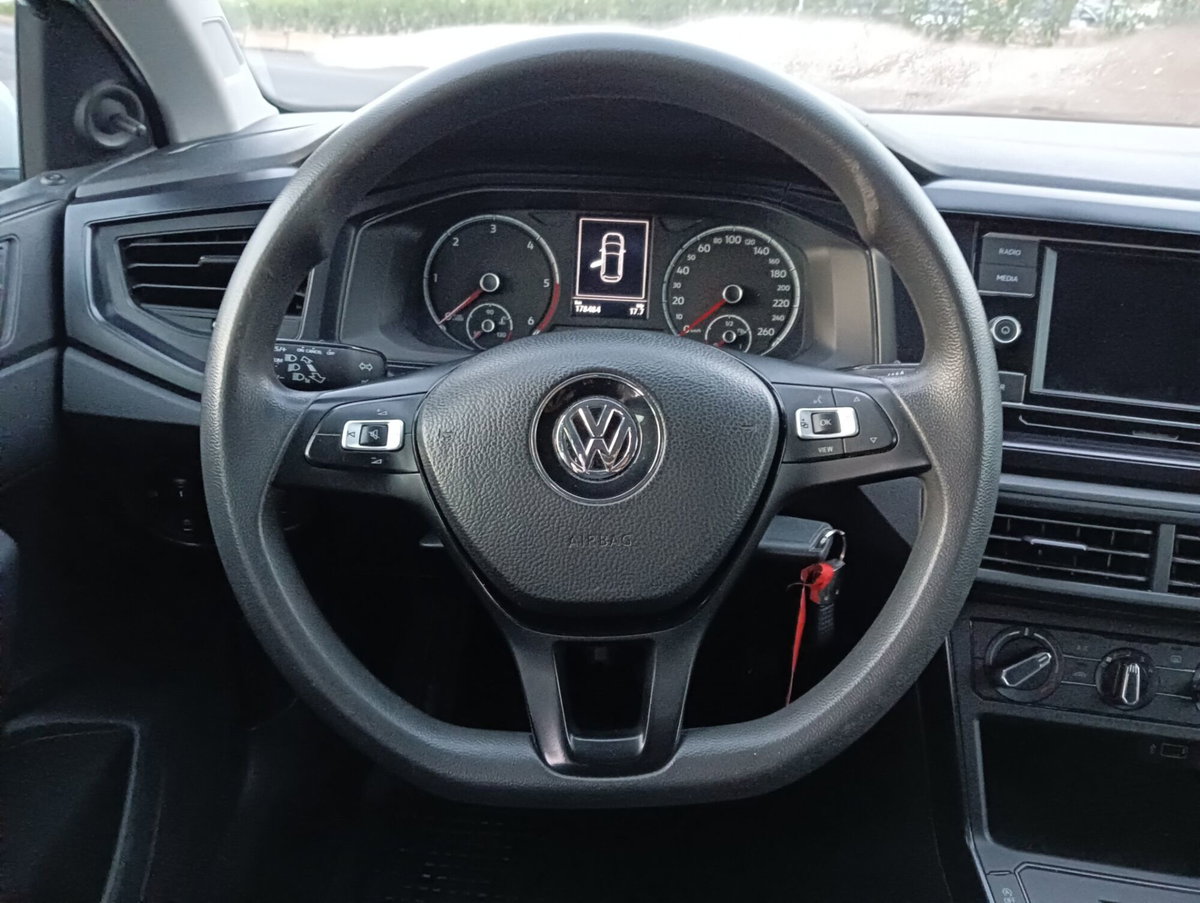 Volkswagen Polo 1.6 TDI 5p. Trendline BlueMotion Technology (9)