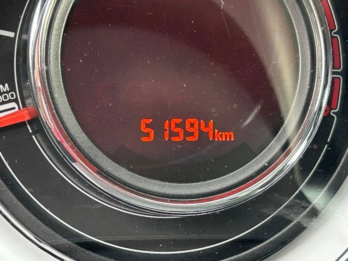 Fiat 500 1.0 Hybrid Cult (13)