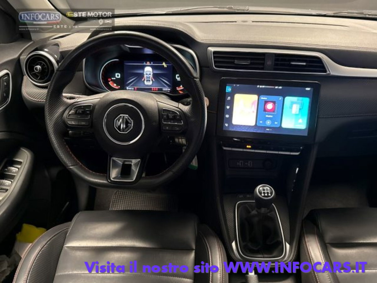 Mg ZS ZS 1.5 Luxury (10)