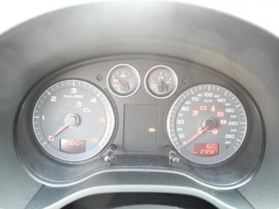 Audi A3 1.6 TDI 90 CV CR F.AP. Ambiente (17)