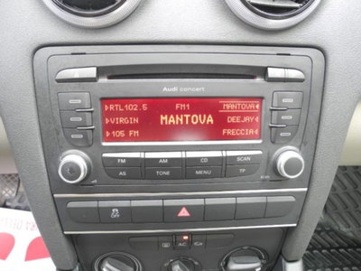 Audi A3 1.6 TDI 90 CV CR F.AP. Ambiente (18)