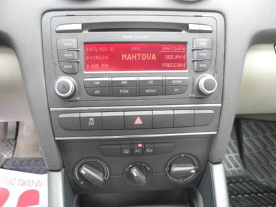 Audi A3 1.6 TDI 90 CV CR F.AP. Ambiente (8)